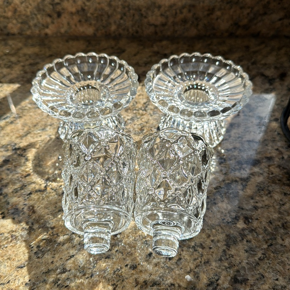 Partylite - P9246 Quilted Crystal Pair Votive Tealight Taper Pillar (w/box) - Picture 2 of 6